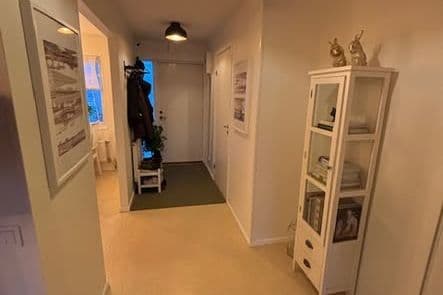 Trivsam 2:a med balkong i Skåre